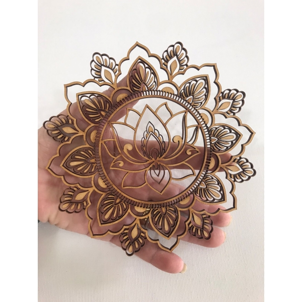 Mandala Flor de Lotus com Folha 15cm em MDF Cru